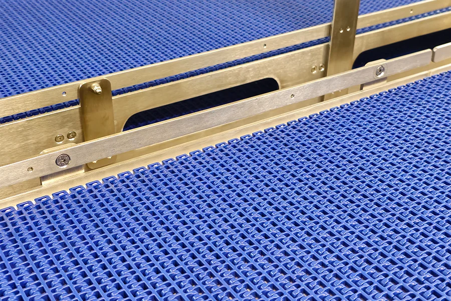 conveyor belt pom tpe